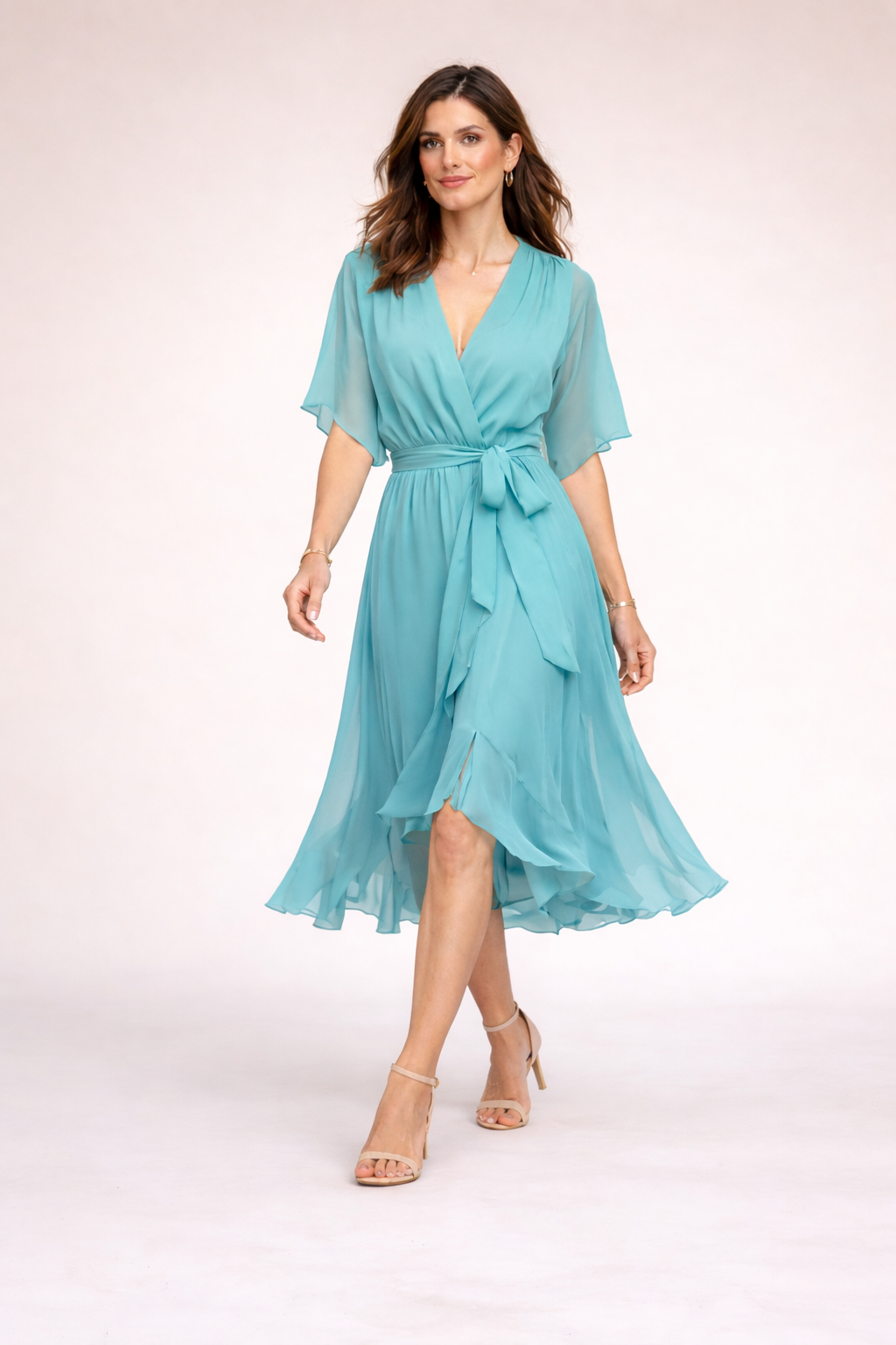 Monica - Robe en chiffon avec col en V